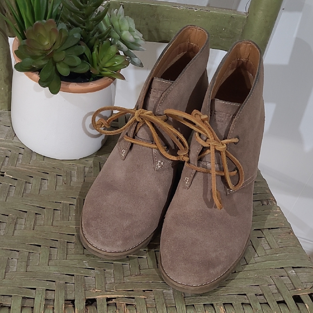 Sperry Womens Celeste Prow Taupe Suede Wedge Heel Ankle Boots Booties Size 9